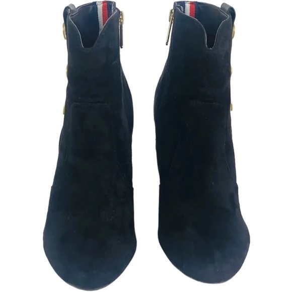 Tommy Hilfiger Black Faux Suede Gold Buttons Ankle Boots Size 9.5. - Picture 2 of 9
